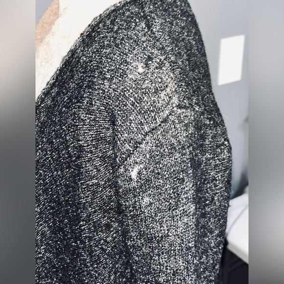 Zara Knit Open Drape Front Wool Blend
Cardigan Sweater Jacket size medium - Picture 6 of 9